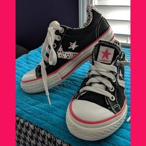 Converse One Star little girl's Shoes!